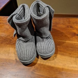 Ugg knit boots